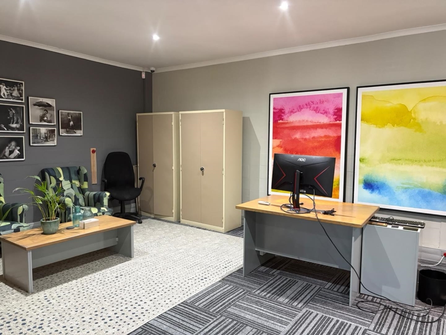 To Let Commercial Property for Rent in Pinelands Western Cape